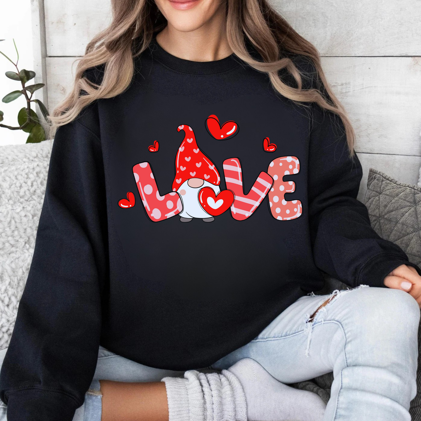 Love Gnome Valentine Shirt & Sweatshirt